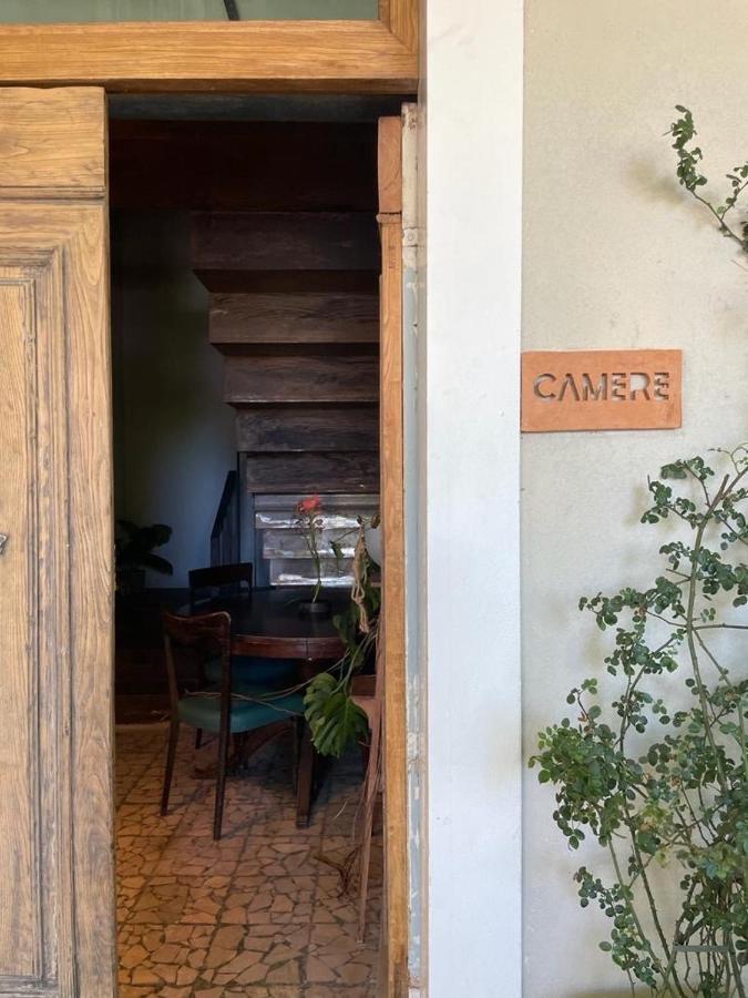 Labottega - Camere 马里纳-迪-皮特拉桑塔 外观 照片
